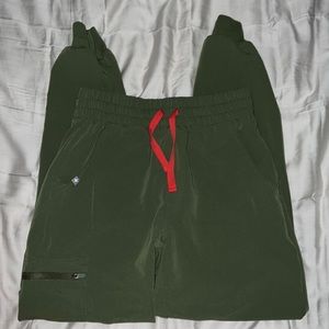 Small/tall High waisted Figs jogger scrubs